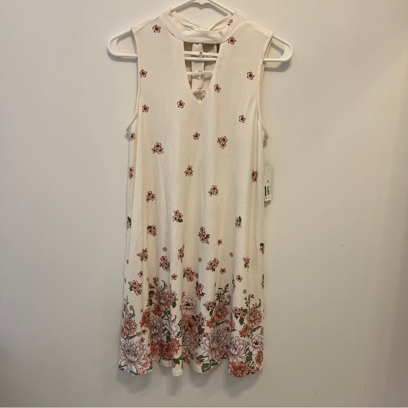 No Boundaries Dresses & Skirts - No Boundaries: Mock neck dress in off-white with beautiful flowers.